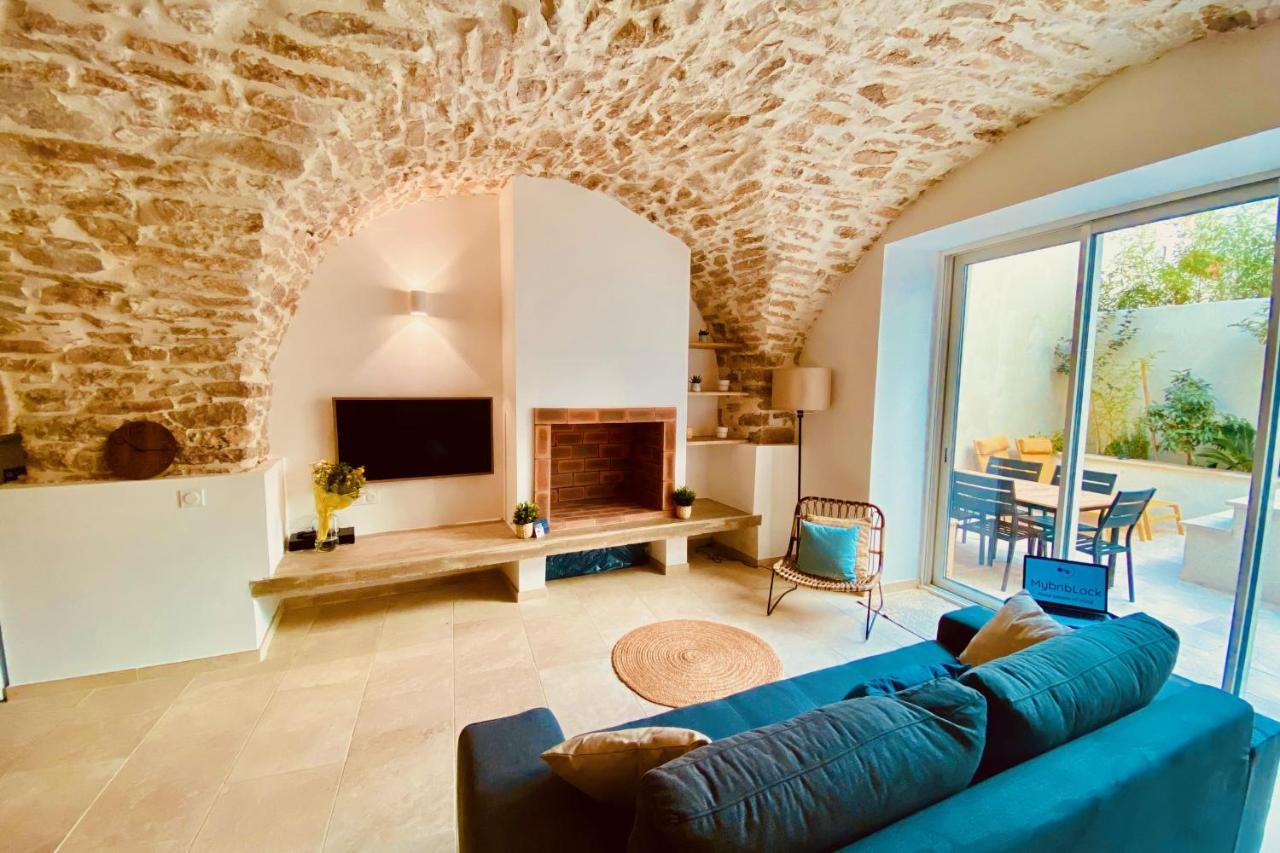 La Terra Nostra - Townhouse - Swimming Pool Villa Nîmes Kültér fotó